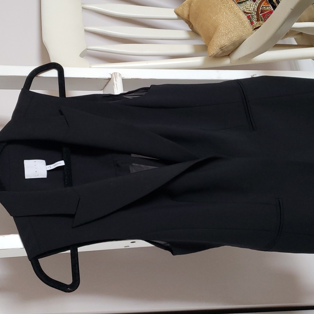 LEITH Classy Black Vest